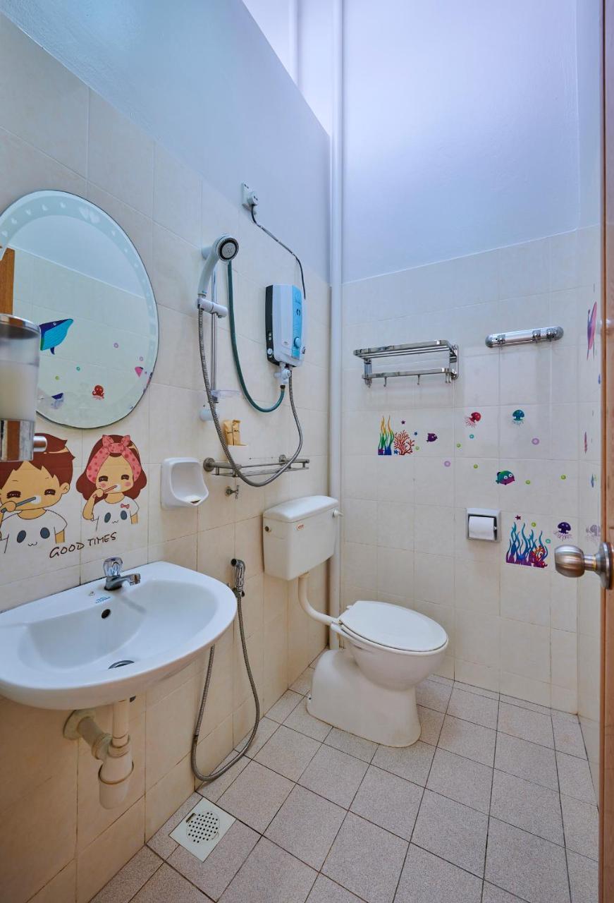 Esdi Homestay Melaka Zewnętrze zdjęcie
